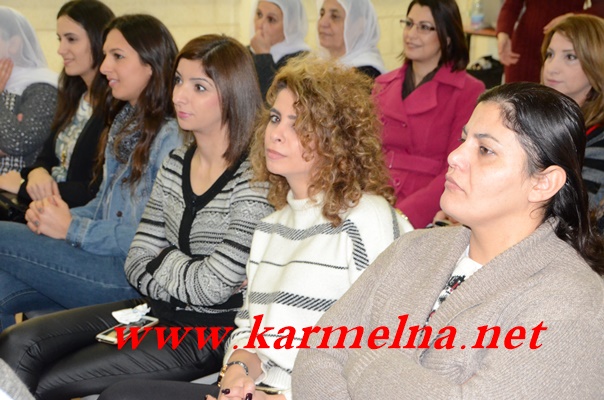 دالية الكرمل : ليهي لفيد تلقي محاضرة في المركز الثقافي